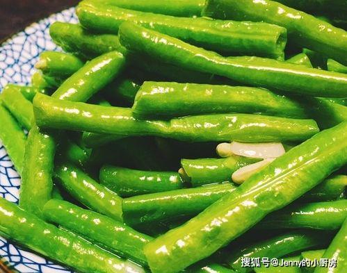 偷豆角吃瓜视频,一场欢乐的乡村趣事