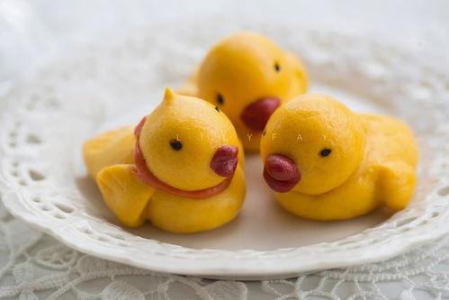 吃瓜小黄毛,网络红人的崛起与争议